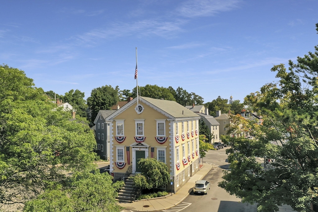 8 High Street, Unit 1 Marblehead, MA 01945 - Photo 34 of 42