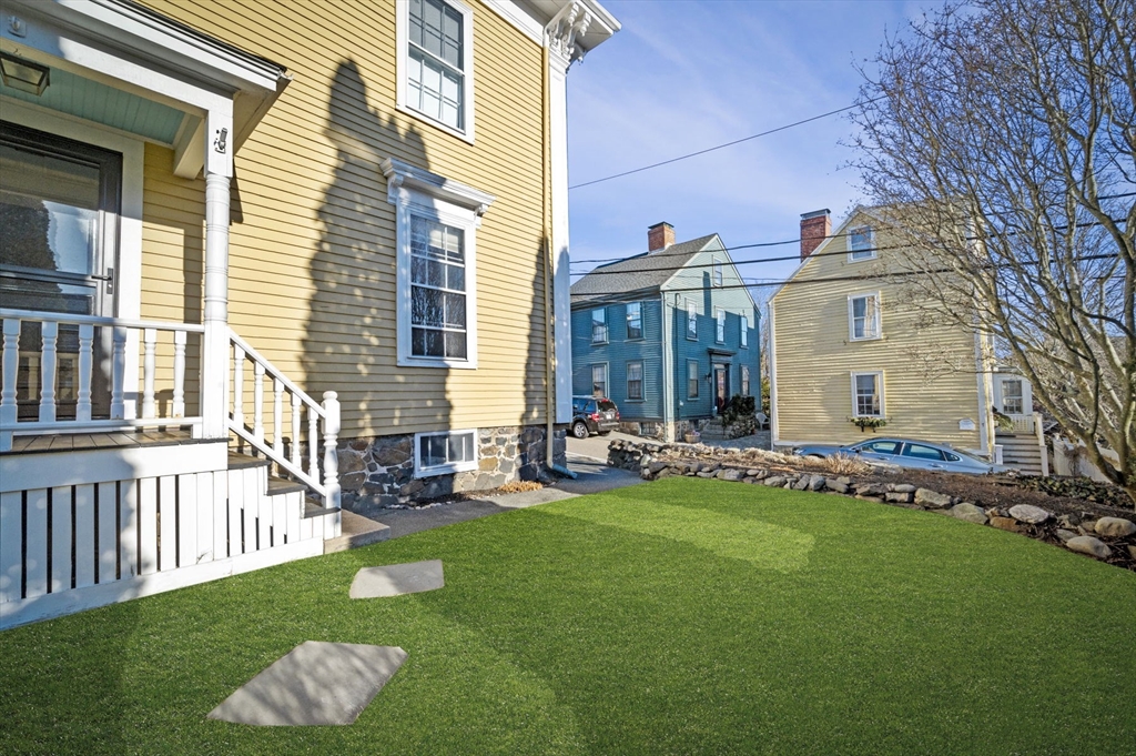 8 High Street, Unit 1 Marblehead, MA 01945 - Photo 4 of 42