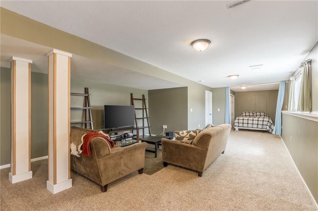 14609 Derby Road Smithville, MO 64089 - Photo 36 of 60