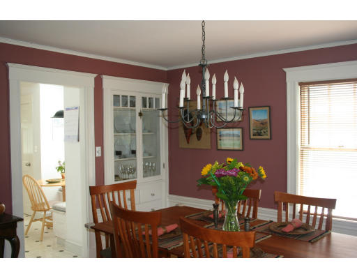 11 Norway Road Milton, MA 02186 - Photo 2 of 7 Gallery Image 2