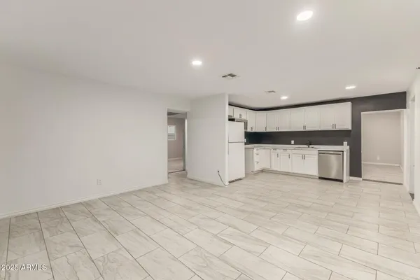 $312,000 | 6025 South 13th Street, Phoenix, AZ 85042