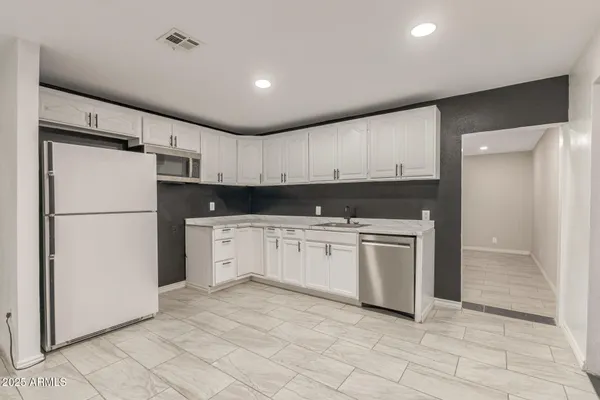 $312,000 | 6025 South 13th Street, Phoenix, AZ 85042