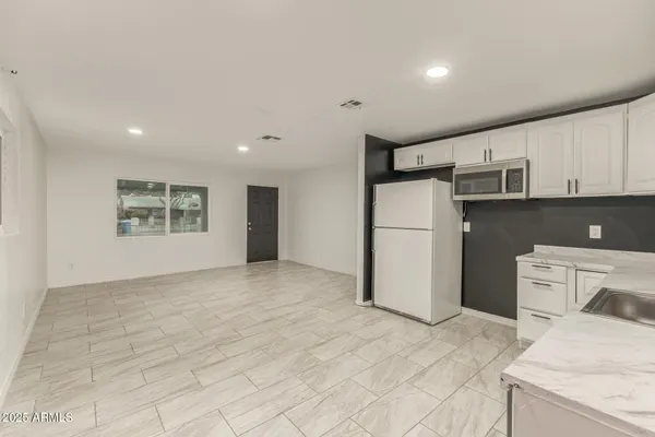 $312,000 | 6025 South 13th Street, Phoenix, AZ 85042