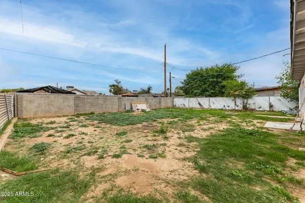 $312,000 | 6025 South 13th Street, Phoenix, AZ 85042