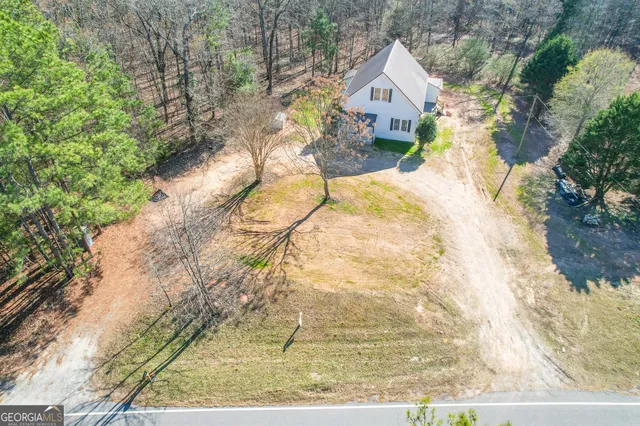 $575,000 | 63 Alabama Road, The Rock, GA 30285