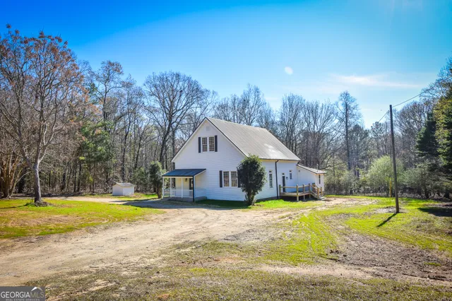 $575,000 | 63 Alabama Road, The Rock, GA 30285