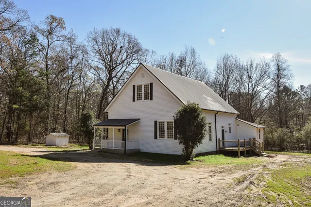 $575,000 | 63 Alabama Road, The Rock, GA 30285