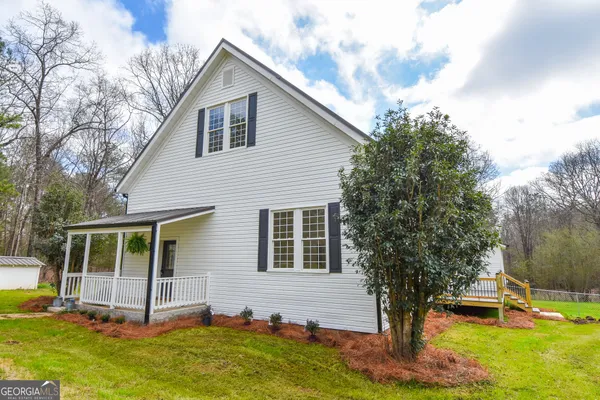 $495,000 | 63 Alabama Road, The Rock, GA 30285