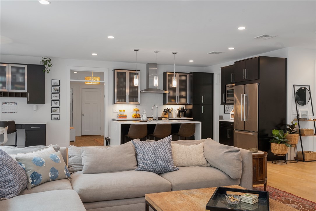 9 River Oak Road Barrington, RI 02806 - Photo 17 of 41 Gallery Image 17