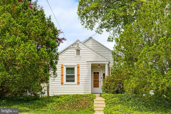 $369,900 | 139 Montrose Avenue, Lancaster, PA 17603