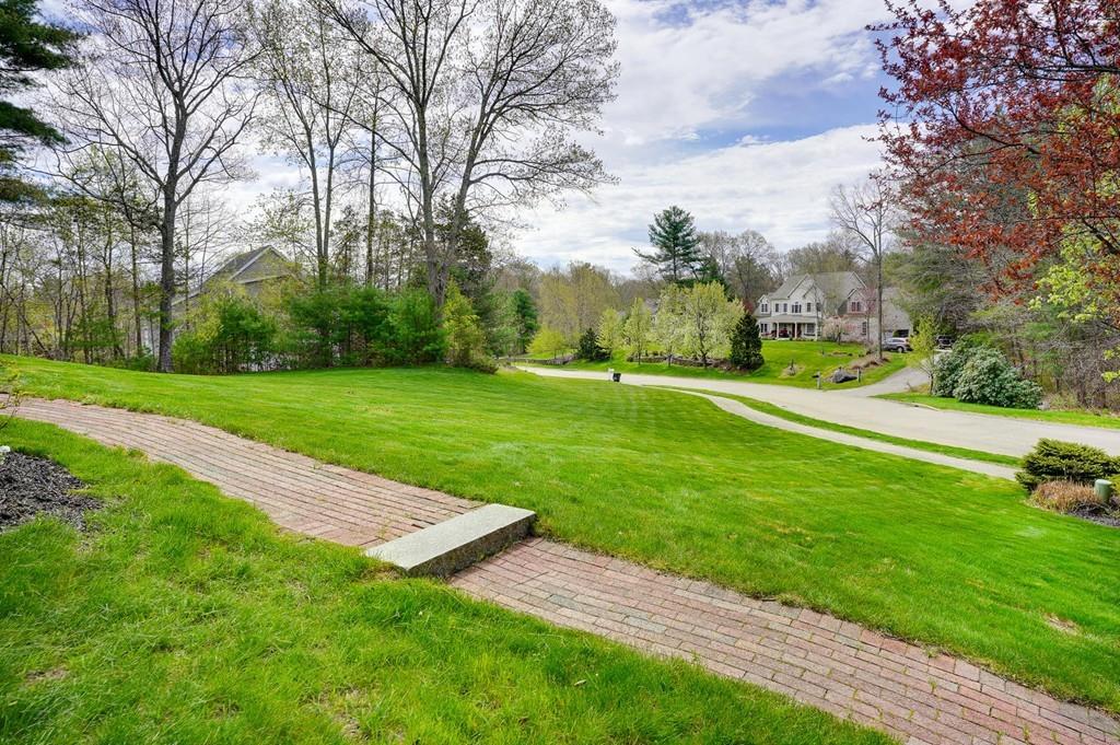 24 Broken Tree Road Medway, MA 02053 - Photo 2 of 39