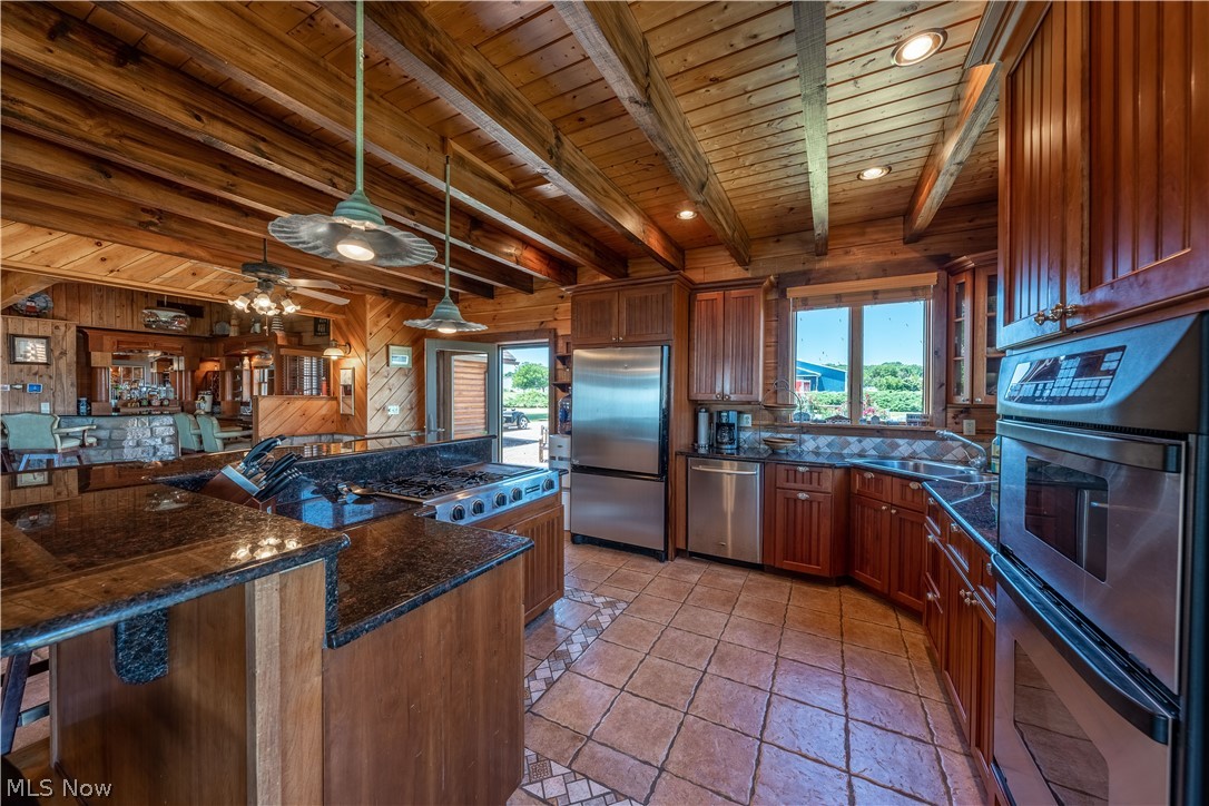 1502 Airline Road Put In Bay, OH 43456 - Photo 14 of 35