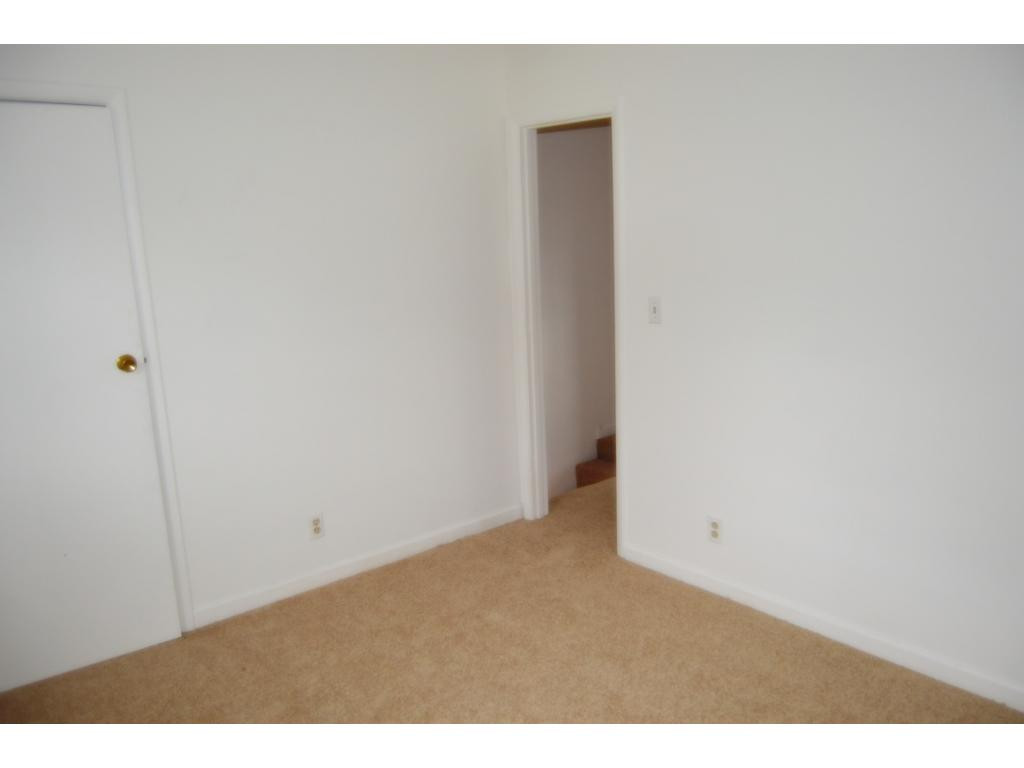 135 Pleasant Beach Road, Unit 2 Elizabethton, TN 37643 - Photo 15 of 15 Photo 15