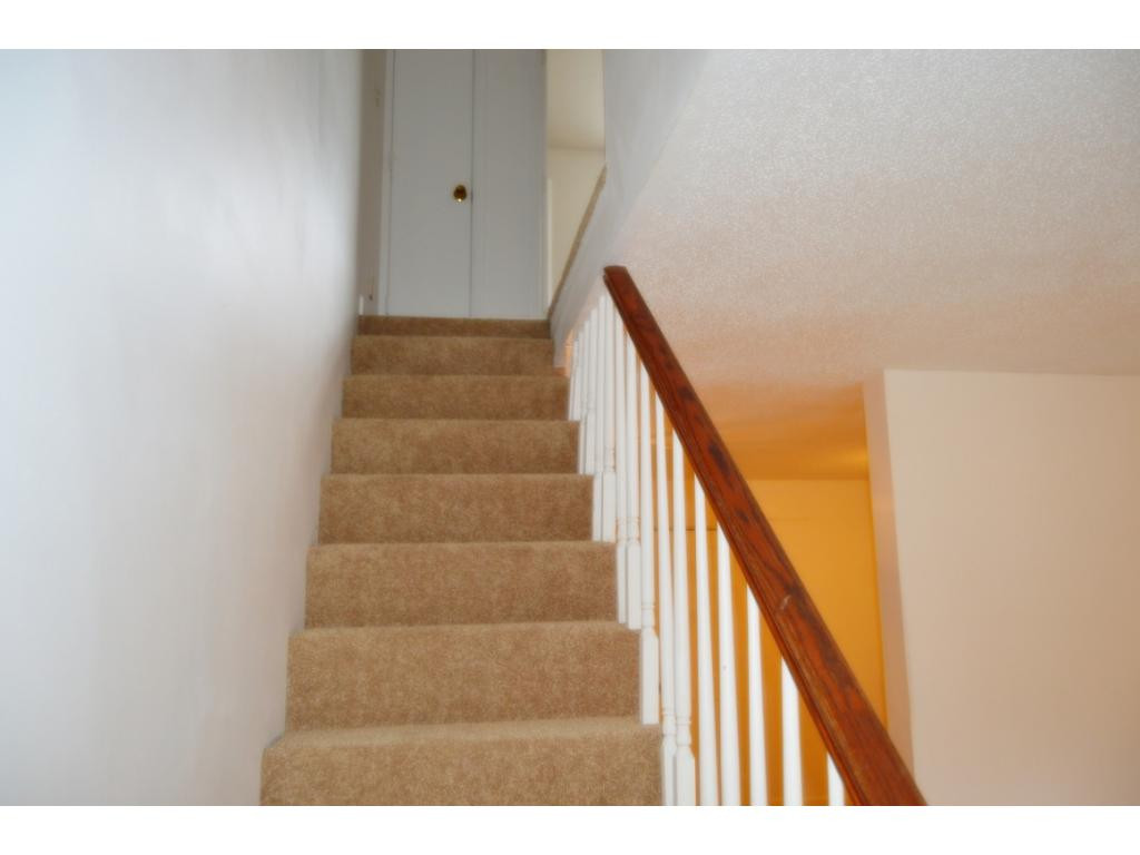 135 Pleasant Beach Road, Unit 2 Elizabethton, TN 37643 - Photo 8 of 15 Photo 8
