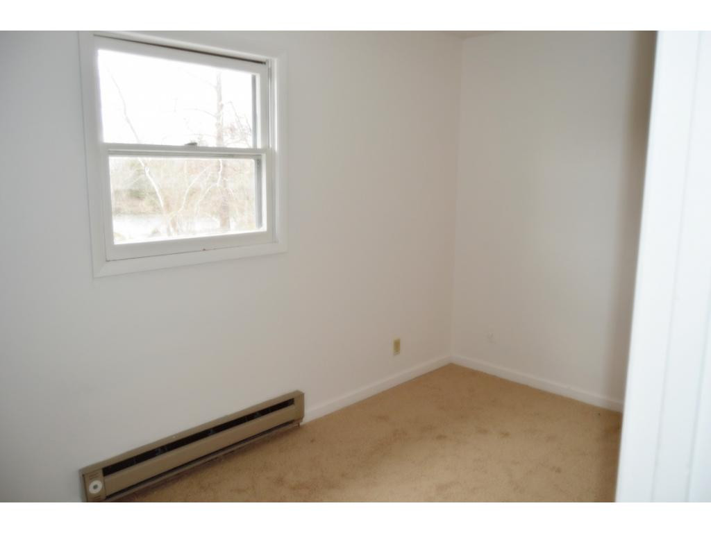 135 Pleasant Beach Road, Unit 2 Elizabethton, TN 37643 - Photo 9 of 15 Photo 9