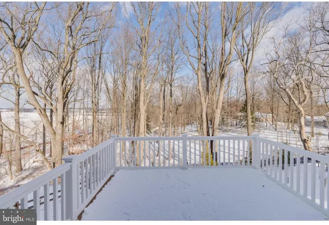 a view of a wooden fence