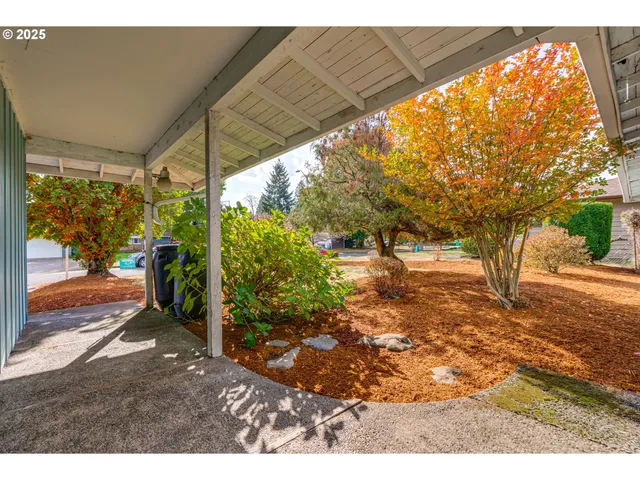 $429,000 | 12639 Northeast Wasco Street, Portland, OR 97230