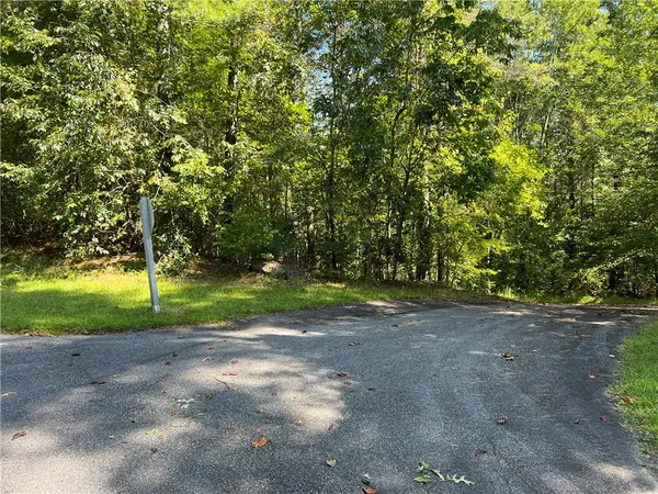 $37,500 | 20 Vineyard Park, Sunset, SC 29685