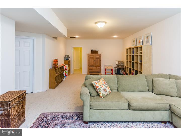 621 Ellis Road Havertown, PA 19083 - Photo 21 of 25 In-law Suite