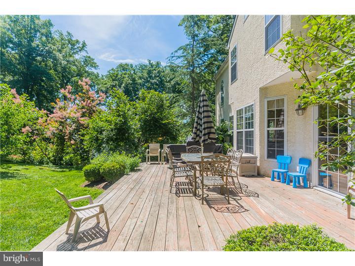 621 Ellis Road Havertown, PA 19083 - Photo 24 of 25 Exterior Back
