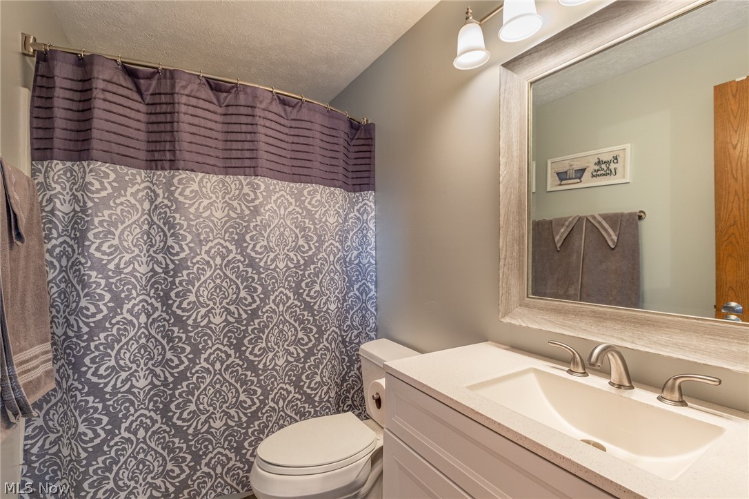 6620 Lake Road Medina, OH 44256 - Photo 24 of 33 Gallery Image 24