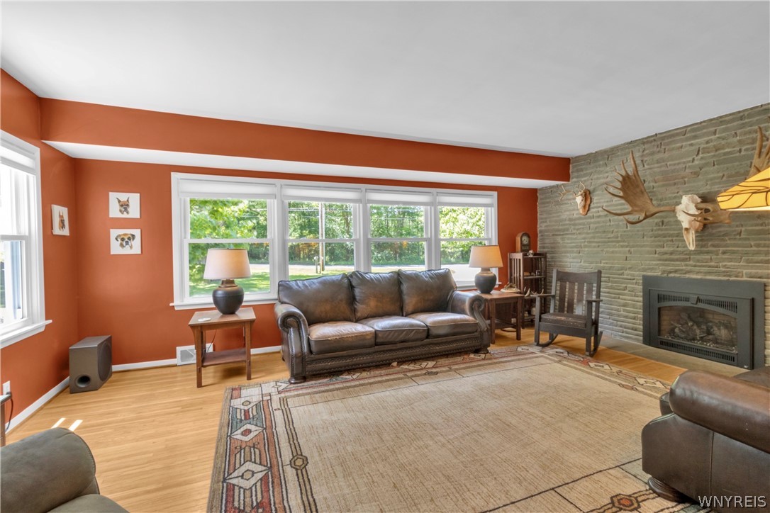150 Girdle Road East Aurora, NY 14052 - Photo 15 of 47