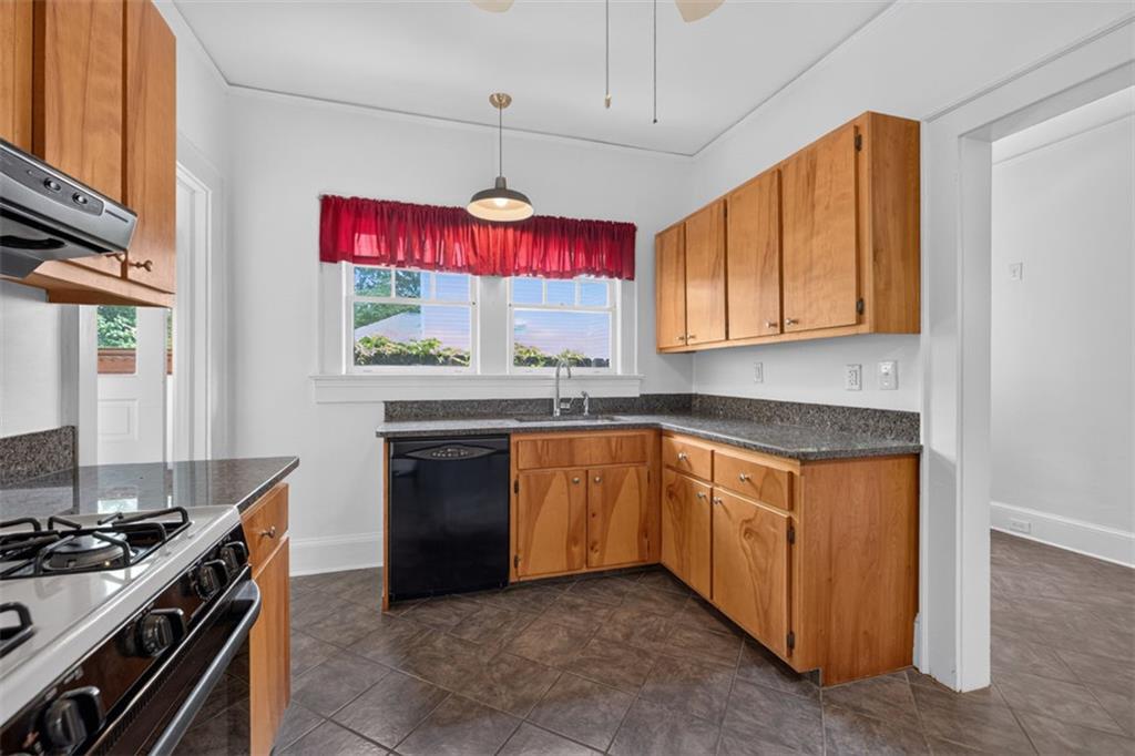 582 Clifton Road Northeast Atlanta, GA 30307 - Photo 21 of 49