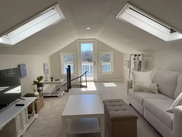 $4,800 | 172 Northwest Street, Unit C, Portsmouth, NH 03801