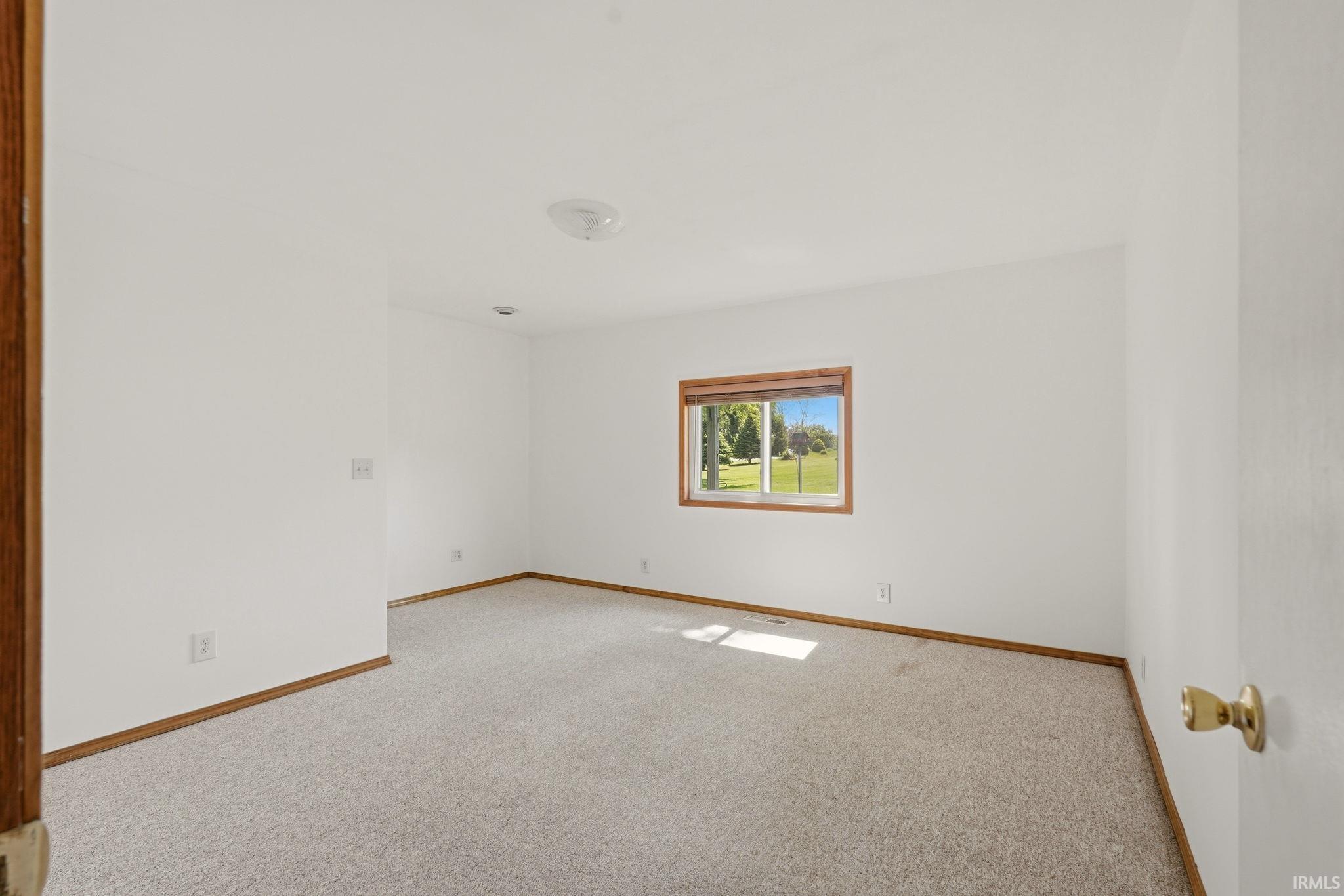 8615 Branstrator Road Fort Wayne, IN 46809 - Photo 18 of 36