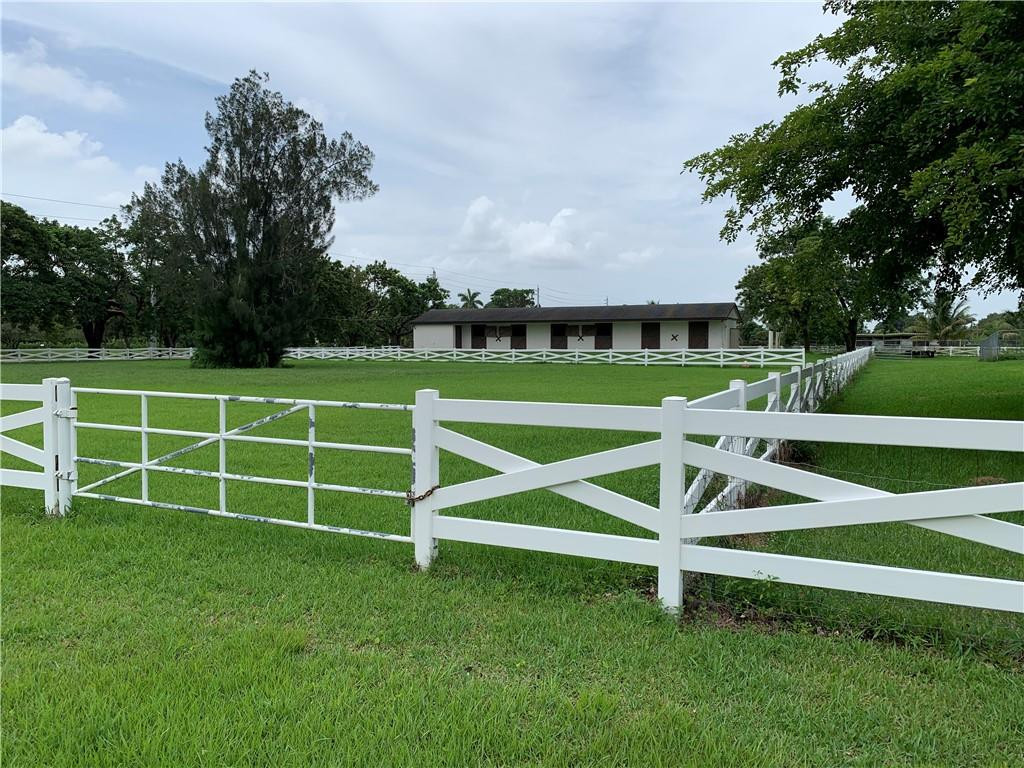 17850 Spring Road Southwest Ranches, FL 33331 - Photo 8 of 18 Photo 8
