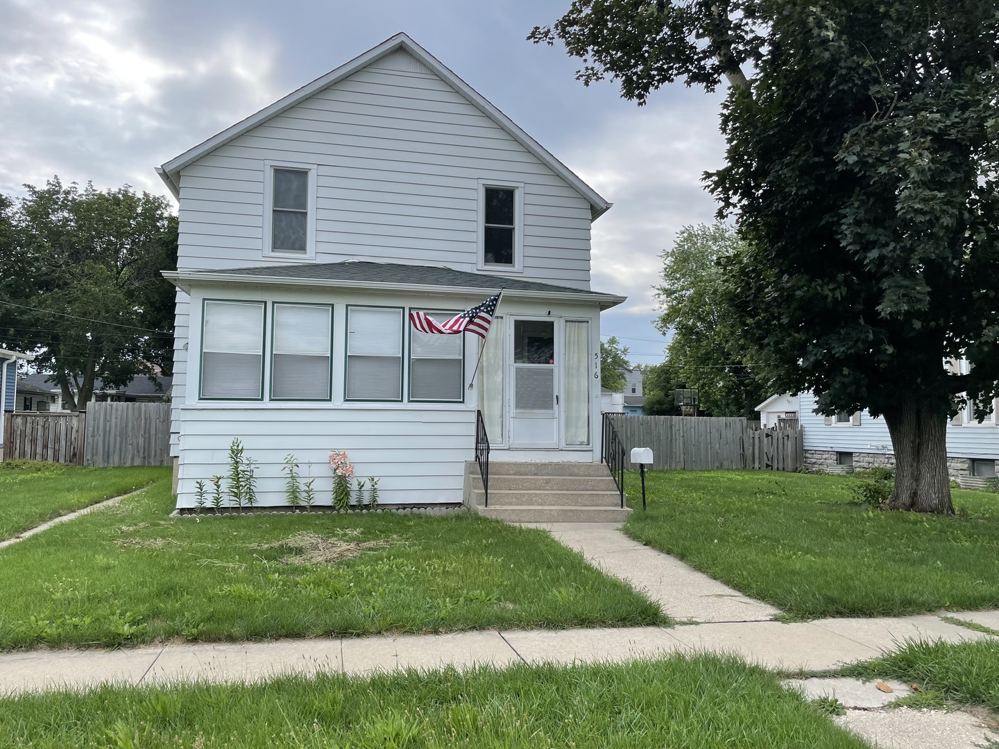 516 North 3rd Street Rochelle, IL 61068 - Photo 1 of 12