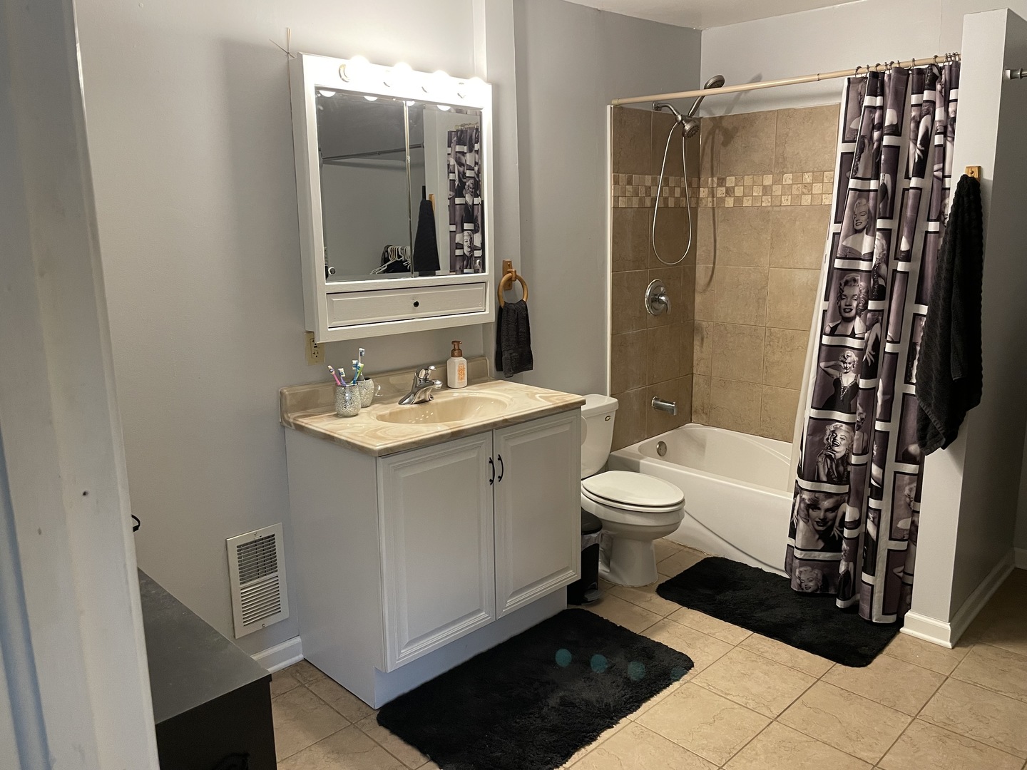 516 North 3rd Street Rochelle, IL 61068 - Photo 10 of 12