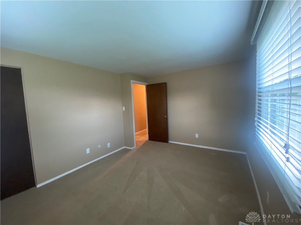 6215 Possum Run Road Bellbrook, OH 45305 - Photo 24 of 43 Gallery Image 24