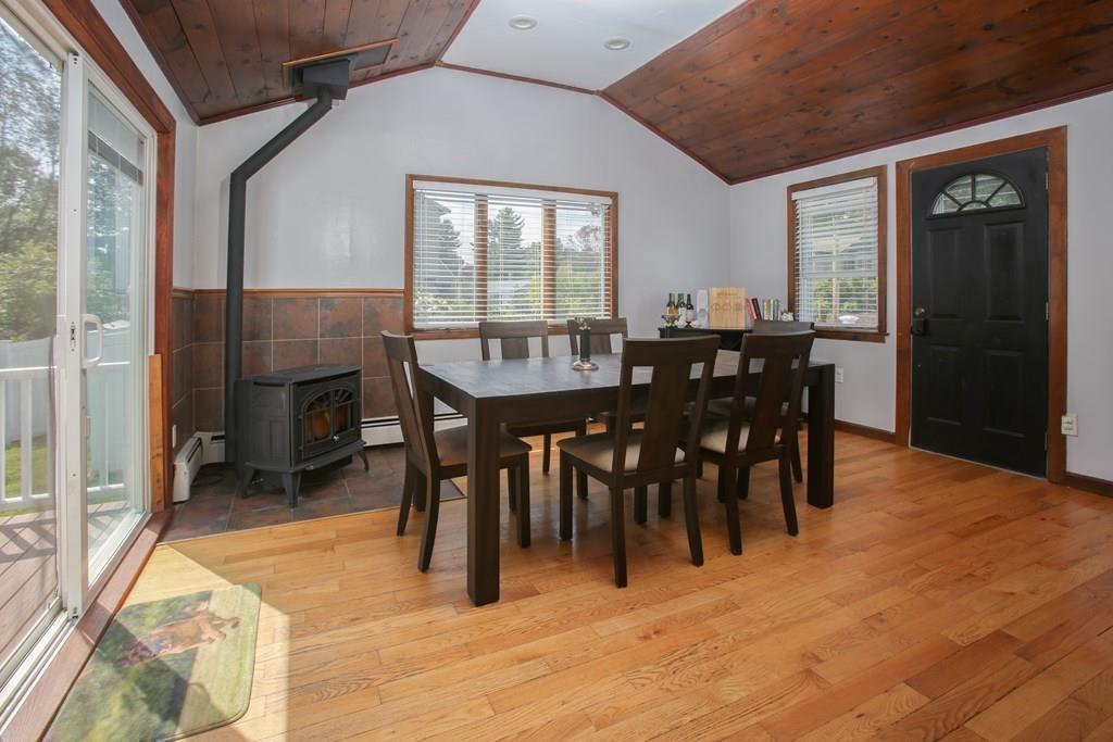 10 Pinewood Road Tewksbury, MA 01876 - Photo 5 of 11 Gallery Image 5