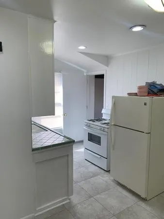 $1,600 | 2702 Wayside Avenue, Fort Worth, TX 76110