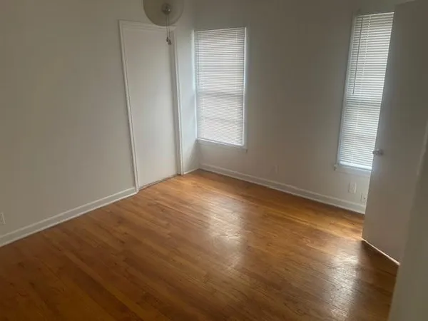 $1,600 | 2702 Wayside Avenue, Fort Worth, TX 76110