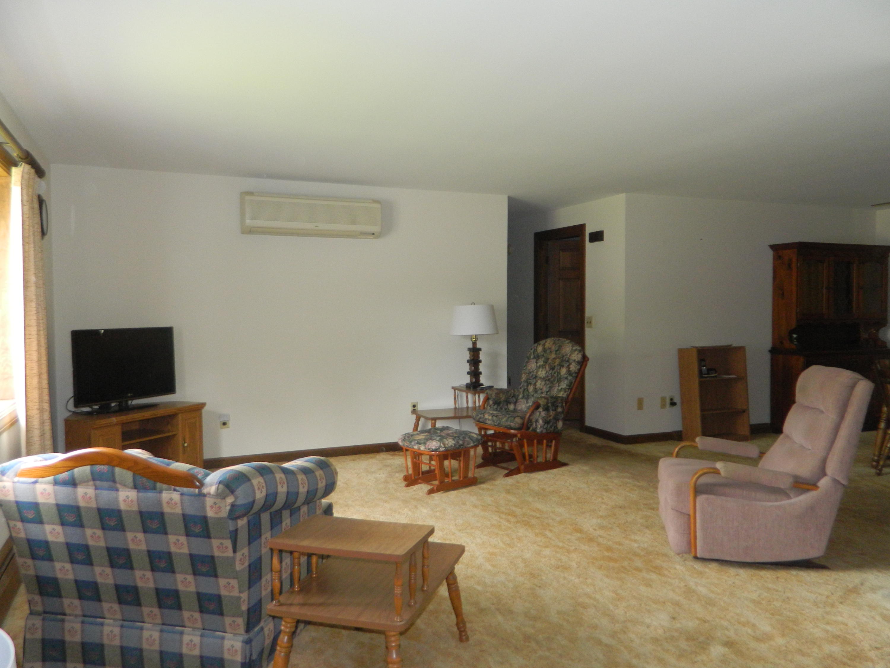 127 Pleasant Street Springvale, ME 04083 - Photo 19 of 47 DSCN7428