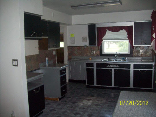 905 Brookfield Road Rockford, IL 61107 - Photo 2 of 10 Gallery Image 2