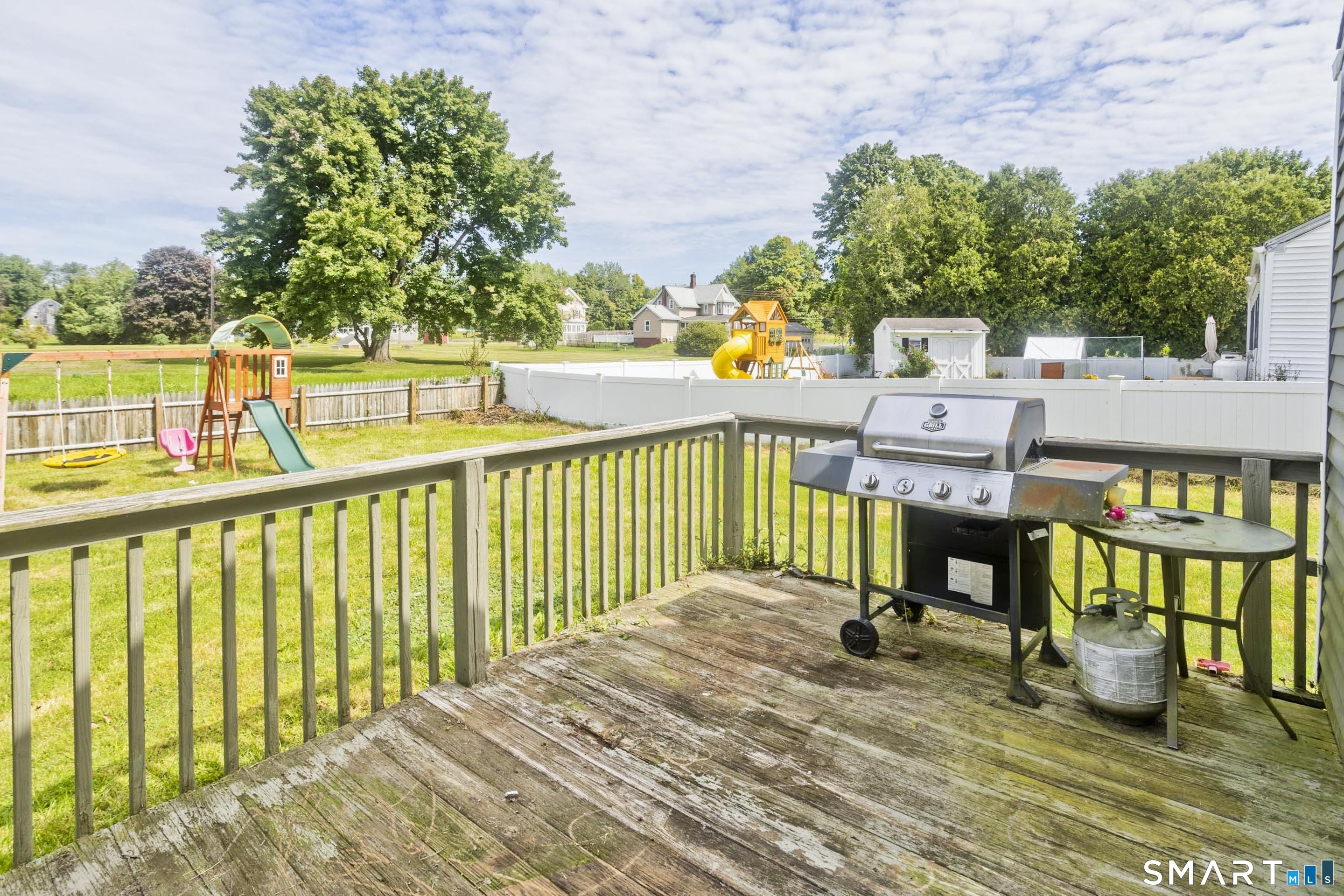 10 Wesley Road East Windsor, CT 06016 - Photo 34 of 40 Gallery Image 34