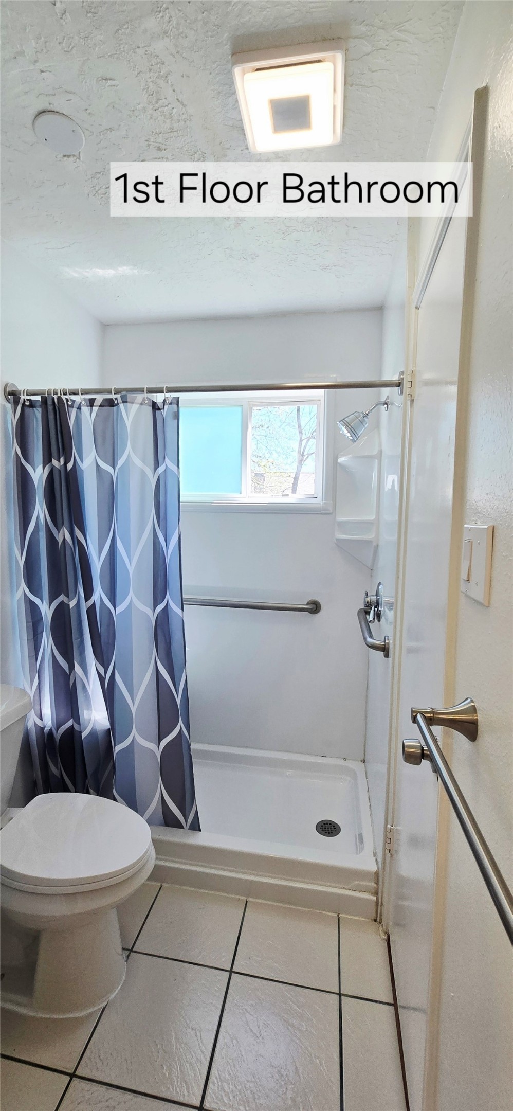 4827 Cypressdale Drive Spring, TX 77388 - Photo 20 of 35 a bathroom with a toilet a sink and a shower