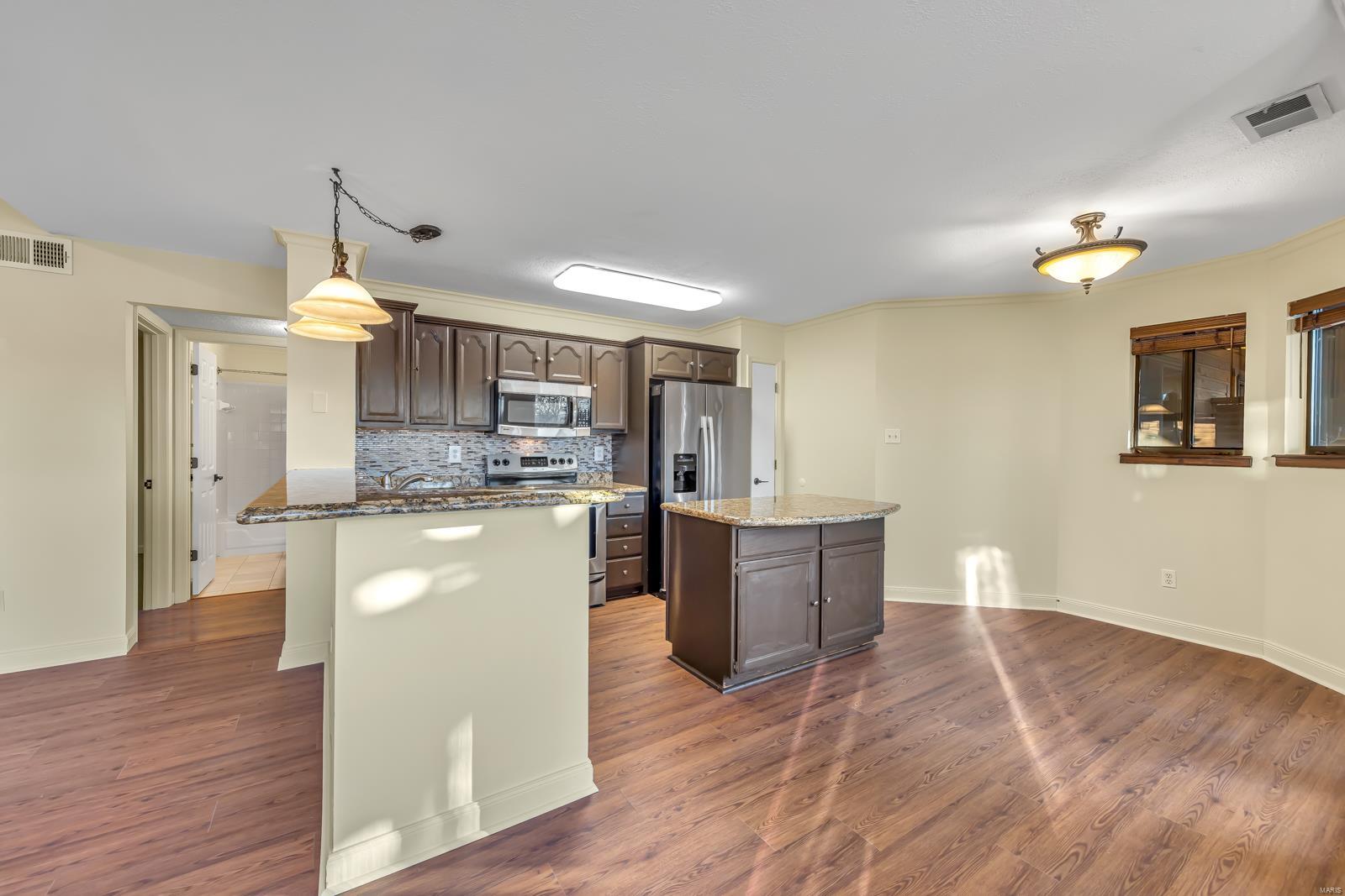 705 Hemingway Lane Weldon Spring, MO 63304 - Photo 22 of 34