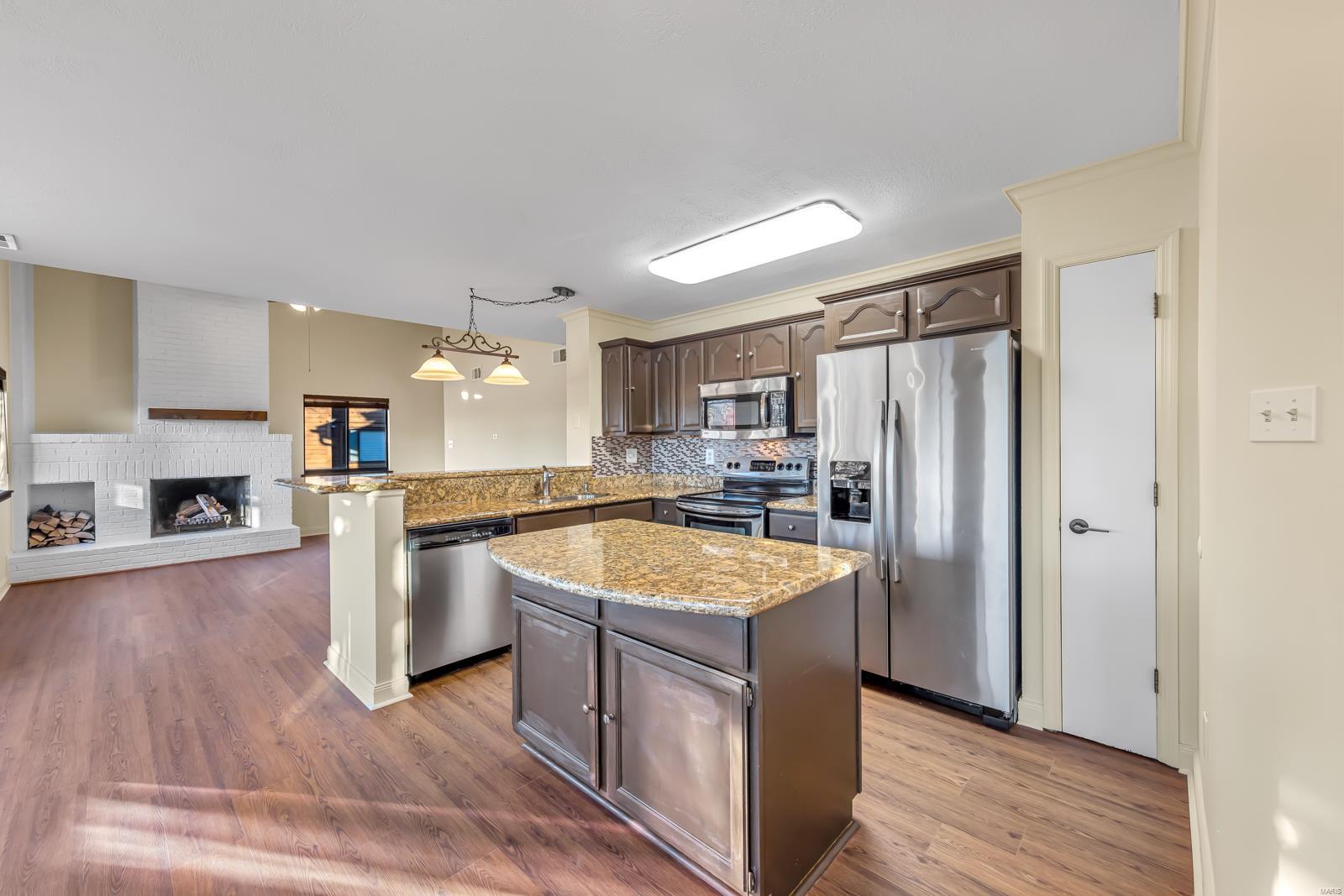 705 Hemingway Lane Weldon Spring, MO 63304 - Photo 23 of 34
