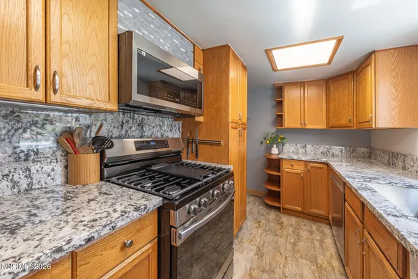 $999,500 | 223 Lyons Avenue, Glenbrook, NV 89413