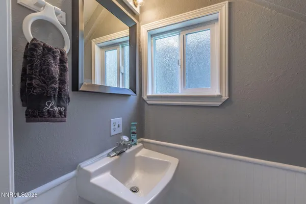 $999,500 | 223 Lyons Avenue, Glenbrook, NV 89413