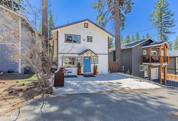 $999,500 | 223 Lyons Avenue, Glenbrook, NV 89413