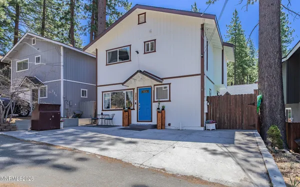 $999,500 | 223 Lyons Avenue, Glenbrook, NV 89413