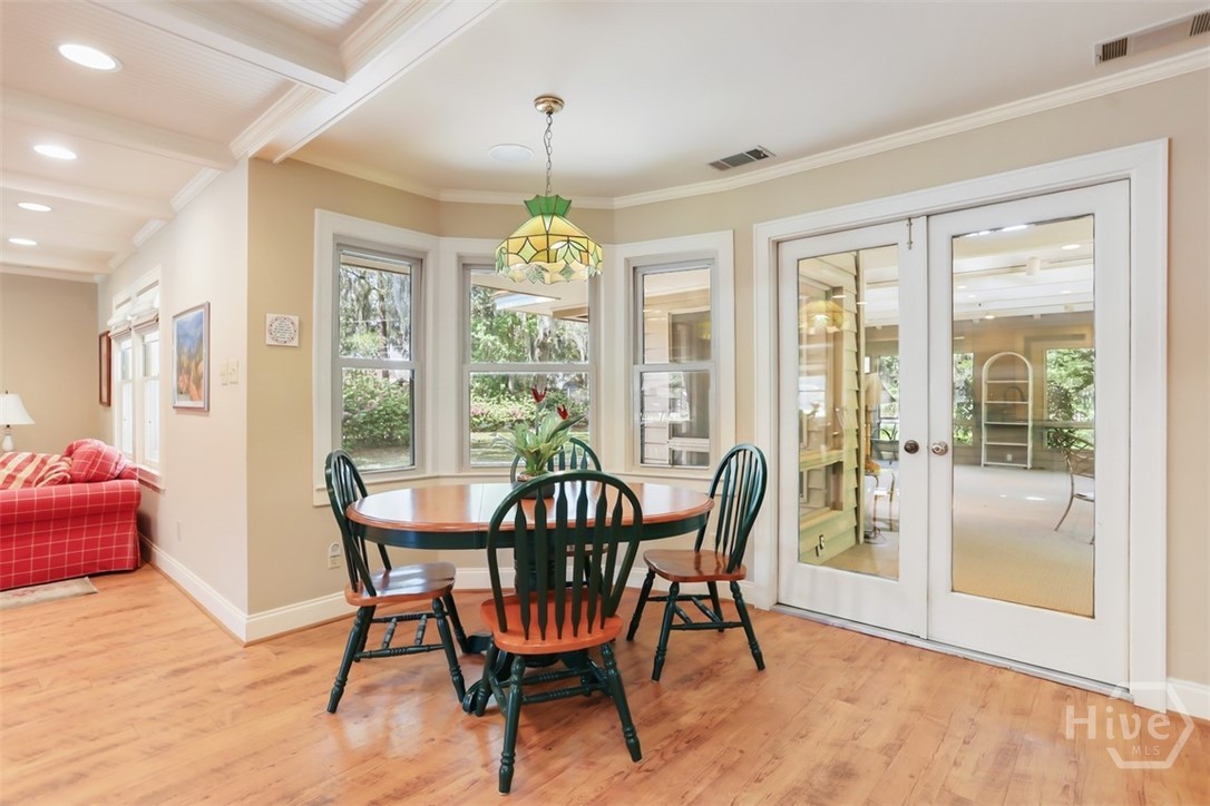 7 Mistletoe Court Savannah, GA 31419 - Photo 11 of 46