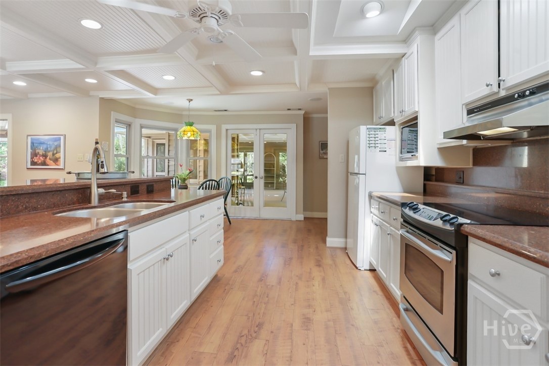 7 Mistletoe Court Savannah, GA 31419 - Photo 15 of 46