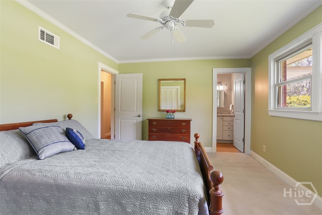 7 Mistletoe Court Savannah, GA 31419 - Photo 21 of 46