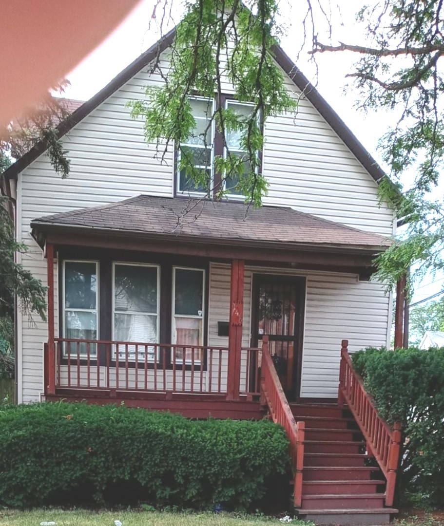 143 West 107th Street Chicago, IL 60628 - Photo 1 of 8